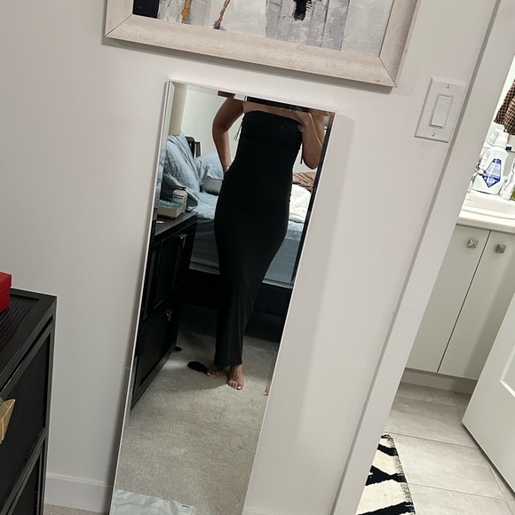 SKIMS fits everybody tube dress size medium - Picture 4 of 8